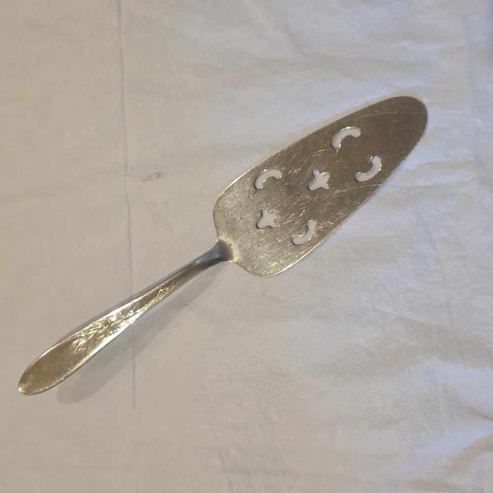 Utica Cutlery Co. Vtg Stainless Steel Silver Cake Pie Server Etched Handle
